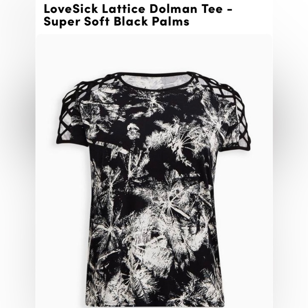Lattice Sleeve Dolman Tee - Super Soft Black Palms